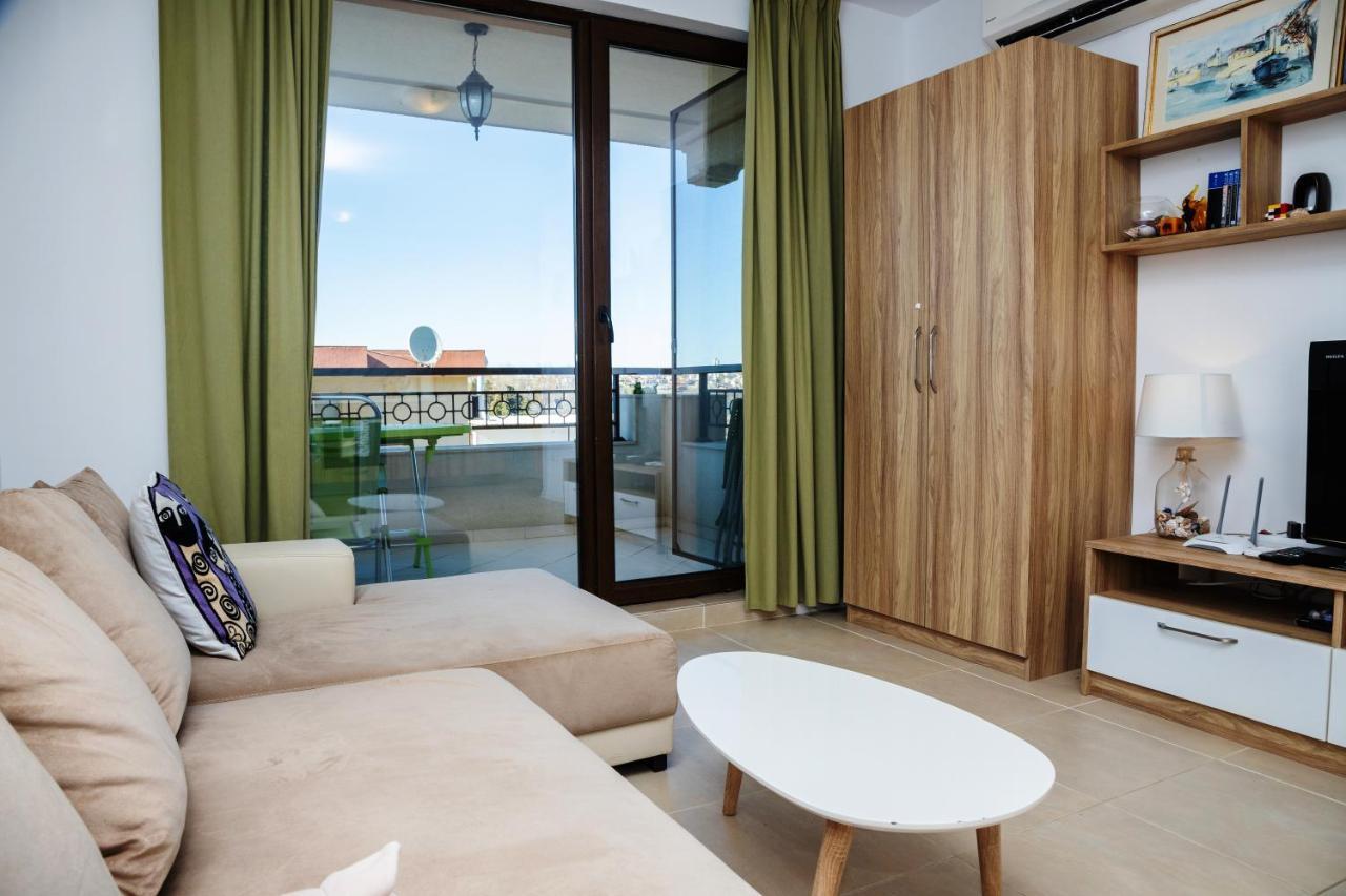 Апартаменты Life One-bedroom With Sea View By Flаt Manаger *